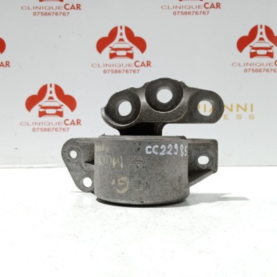 Suport motor Fiat 500L 1.3 D 2012 &amp;ndash; 2021 foto