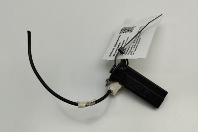 Amplificator de antena MERCEDES-BENZ SLC R172 2018 OEM: A2139052803 30719156 foto