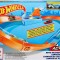 HOT WHEELS CIRCUIT RAPID CU LANSATOR SI MASINUTA EXCLUSIVA