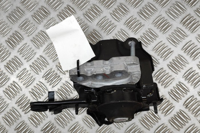 Suport motor st&acirc;nga TOYOTA YARIS CROSS MXP_ 2022 OEM: 12372-K0060 28228907