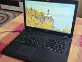 Laptop ACER 17.3"