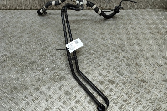Furtun de lichid de răcire TESLA MODEL 3 2019 OEM: 1077579-00-H 23870418