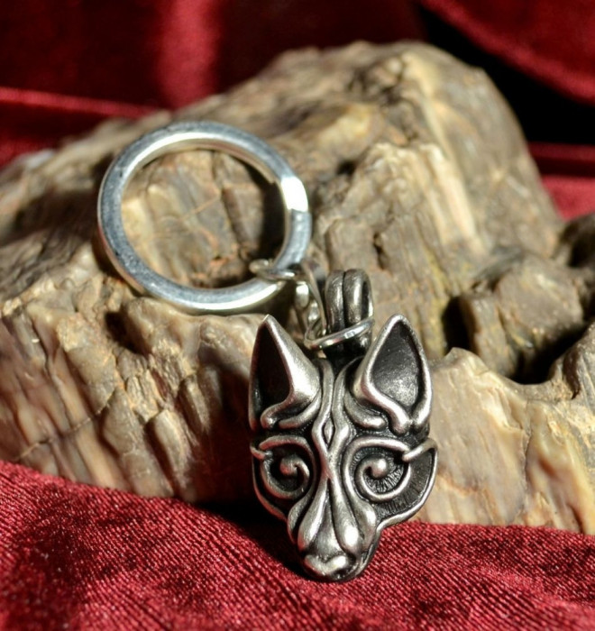 Breloc metal placat cu argint Lup viking Fenrir