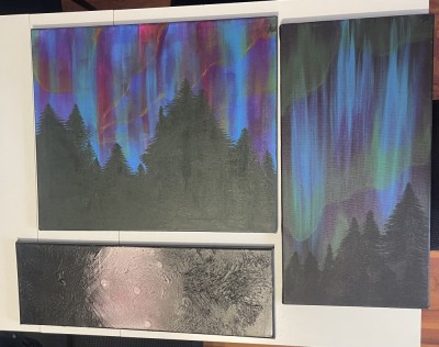 4 tablouri , 3 canvas pictate si 1 pictat pe sticla foto