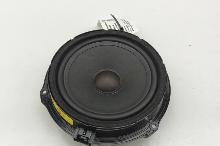 Difuzor ușă dreapta spate JAGUAR I-PACE X590 2018 OEM: JJ32-18808-BA | 31690370