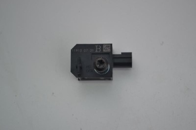 Senzor de impact lateral dreapta OPEL ASTRA J 2011 OEM: 13502577 | 2358051 foto