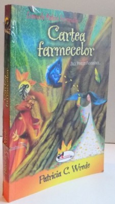 CARTEA FARMECELOR , ZECE POVESTI FANTASTICE , 2008 foto