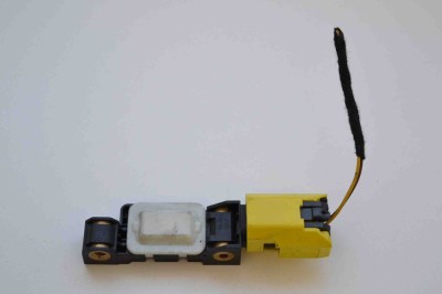 Senzor de impact st&amp;acirc;nga față VW TOUAREG 7LA, 7L6, 7L7 2006 OEM: 7L0909606B | 1921720 foto