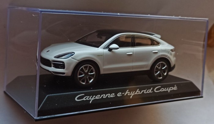 Macheta Porsche Cayenne MK3 e-Hybrid Coupe 2020 - Norev 1/43