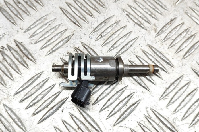 Injector de combustibil LEXUS RX _L2_ 2019 OEM: 23250-31120 26552326