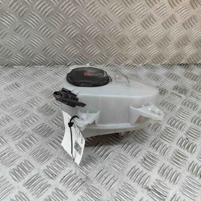 Vas de expansiune VW T-ROC A11 2023 OEM: 5WA121407F 30430870