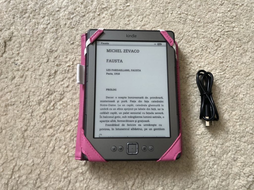 Ebook Reader Kindle 4th gen D01100+husa noua(936 carti limba romana