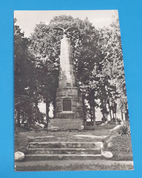 Carte Postala veche - ALBESTI monumentul lui Petofi - Ed. Meridiane