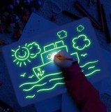 Cumpara ieftin Tablita magica fosforescenta rescriptibila, marker invizibil UV - A4