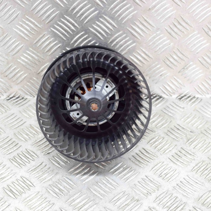 Ventilator aeroterma VOLVO V40 Hatchback 2014 OEM: AV6N-18456-AA