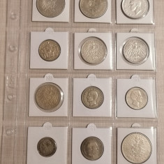 Folie pentru monede in cartonase adezive/autoadezive, 12 spatii