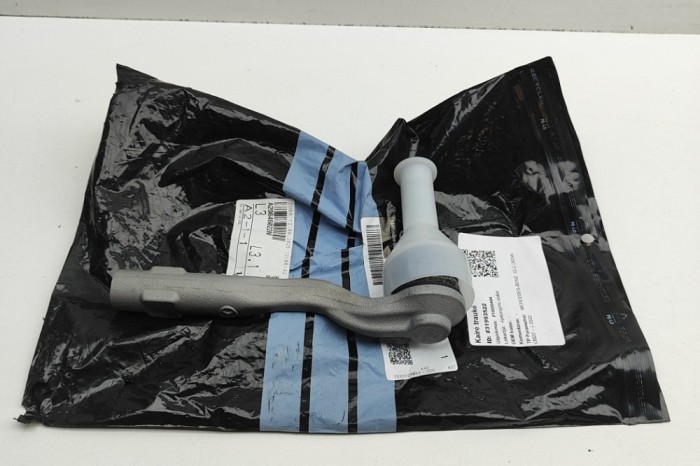 Bieleta de direcție st&acirc;nga MERCEDES-BENZ GLC X254 2022 OEM: A2964602200 | 31993522