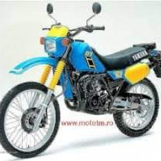 Dezmembrez Yamaha DT 125