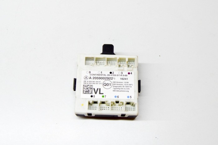 Modul de control ușă st&acirc;nga față MERCEDES-BENZ C W205 2016 OEM: A2059010007,A2059002922,A2229020012,2841533114300 | 16027095