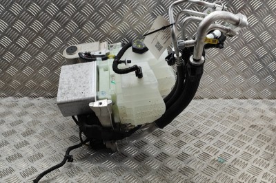 Alt modul de control TESLA MODEL Y 2022 OEM: 1523003-00-B,1625000-A1-B,1613703-00-B,1506859-00-D 23109636 foto