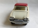 bnk jc Corgi 234 Ford Consul Classic