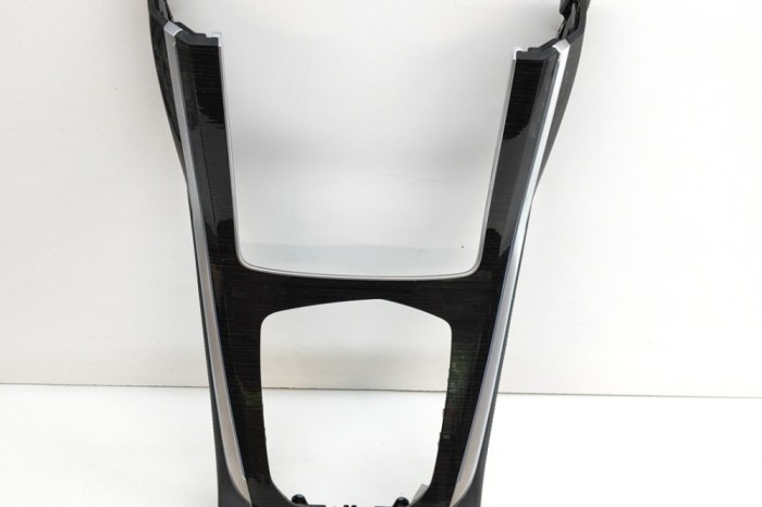 Ornament consola centrală BMW X7 G07 2022 OEM: 8745409 24982292