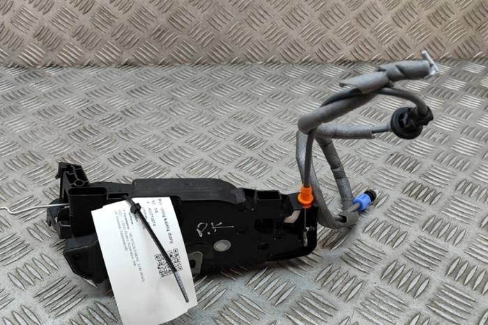 &Icirc;ncuietoare ușă st&acirc;nga față MERCEDES-BENZ EQB X243 2022 OEM: A0997203702,A1770032809,A2477231500 23713274
