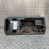 Spuma portbagaj AUDI E-TRON GEN 2020 OEM: 4KE012113A,4L0012615