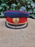 Cascheta de ceremonie, de ofiter RSR, fabricata in 1987, masura 57.