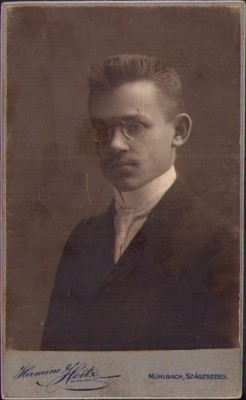 HST M762N Fotografie studio Hermine Heitz, Sebeș, Alba foto