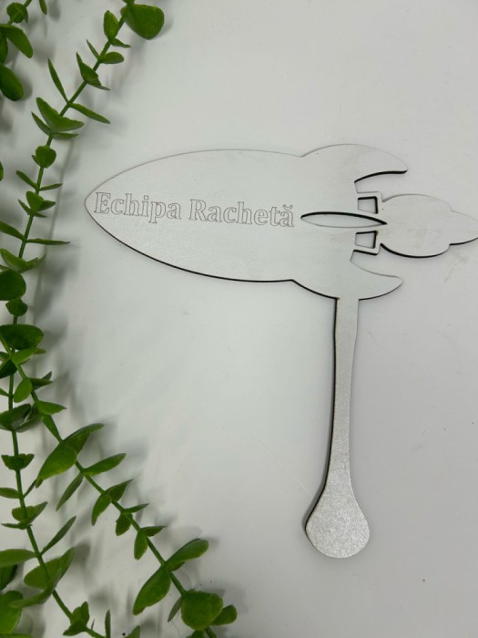 Props in forma de racheta,din MDF