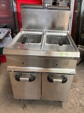 ECHIPAMENTE PROFESIONALE - ARAGAZ , FRITEUSA , BLAST CHILLER, MASINA DE SPALAT CU CAPOTA - SH - putin folosite