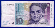 (3) BANCNOTA GERMANIA - 10 MARK 1989 (2 IANUARIE), PORTRET CARL FRIEDR. GAUSS foto