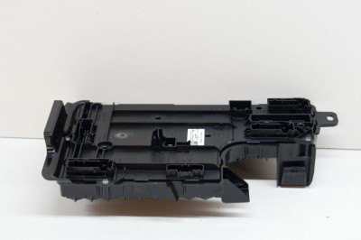 Modul de confort TESLA MODEL Y 2020 OEM: 1497851-00-D,1497850-00-D 13832083 foto