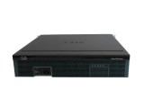 Router Cisco 2921/K9: 3 porturi RJ45 de 1 Gb, 1 port SFP combinat de 1 Gb, 1 sursă de alimentare de tip AC, urechi de montare &icirc;n rack