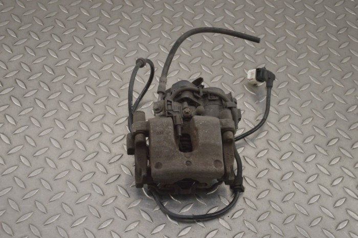 Etrier de fr&acirc;nă dreapta spate MERCEDES-BENZ C Coupe C205 2016 OEM: A2054232098 20651104