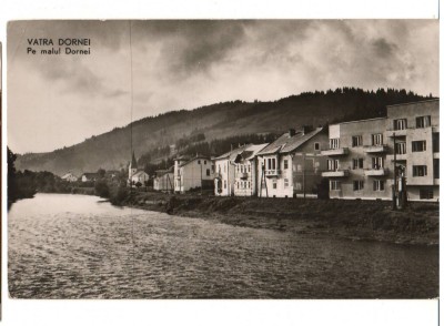CPIB 15825 CARTE POSTALA - VATRA DORNEI. PE MALUL DORNEI, RPR foto
