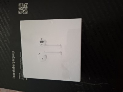Casti air pods foto