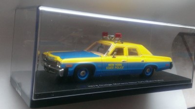 Macheta Dodge Monaco New York State Police 1974 - AutoWorld (ERTL) 1/43 foto