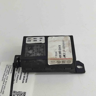Modul imobilizator AUDI A8 D2 4D2, 4D8 1997 OEM: 4B0953234B 29949882 foto