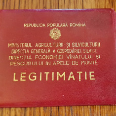 F183-Legitimatie veche pescar vanator Romania 1964-1966 stare buna 10/7,5 cm.