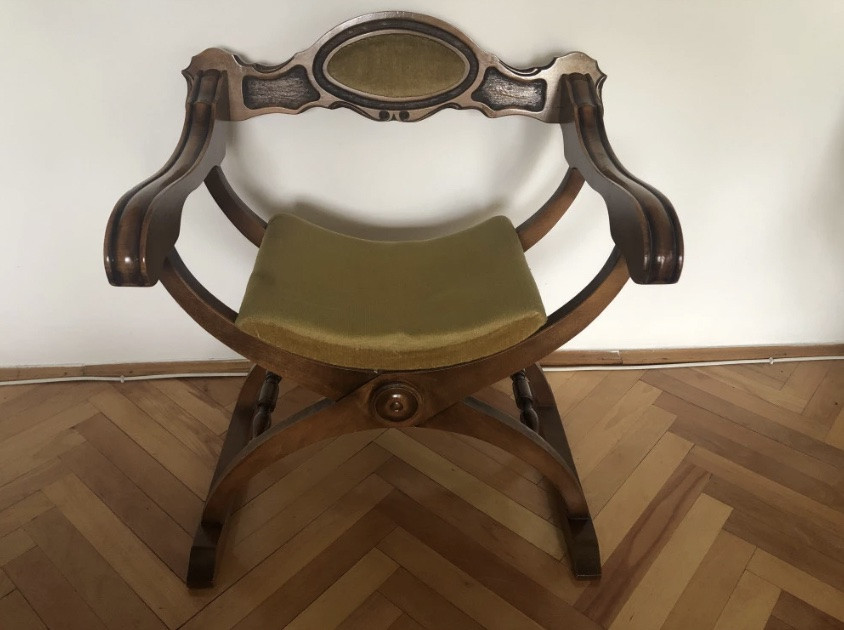 Jilt,scaun vechi francez,sculptat in lemn masiv | Okazii.ro
