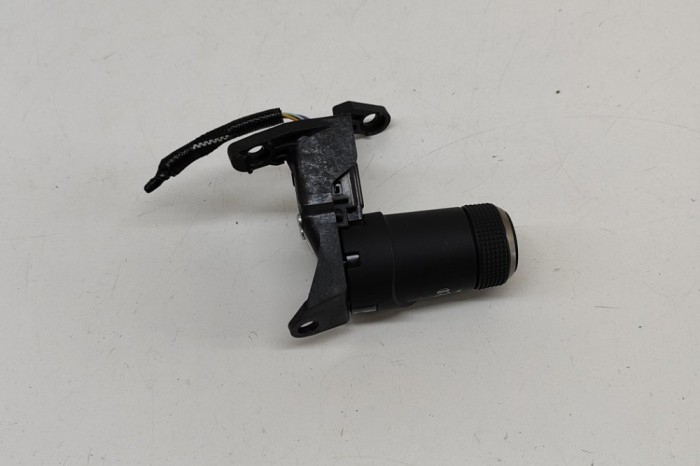 Buton ESP LEXUS UX _AA1_, _AH1_, _MA1_ 2022 OEM: 84091-76070 30273163