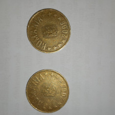 Doua monezi de 50 bani din 2005 si 2006