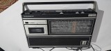 RADIOCASETOFON GRUNDIG C6000 AUTOMATIC FUNCTIONEAZA RADIO PE LW, MW SI FM . NU FUNCTIONEAZA CASETOFONUL !