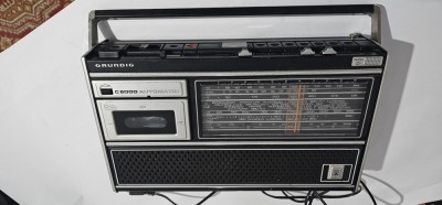 RADIOCASETOFON GRUNDIG C6000 AUTOMATIC FUNCTIONEAZA RADIO PE LW, MW SI FM . NU FUNCTIONEAZA CASETOFONUL ! foto