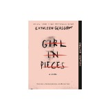 Girl in Pieces Deluxe Edition: Includes a Guided Journal for Reflection