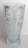 Vaza din cristal vintage cu ornament stea si design spectaculos, inaltime 27cm