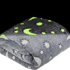 Paturica Magic Blanket pentru copii, luminoasa si pufoasa cu efect fosforescent