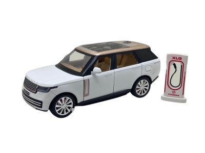 Macheta metal Range Rover alb auriu deschide toate usile, capota si portbagaj 1/24 foto